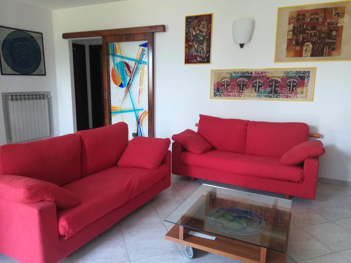 Casa T.U.A. Apartment Sale Marasino Bagian luar foto